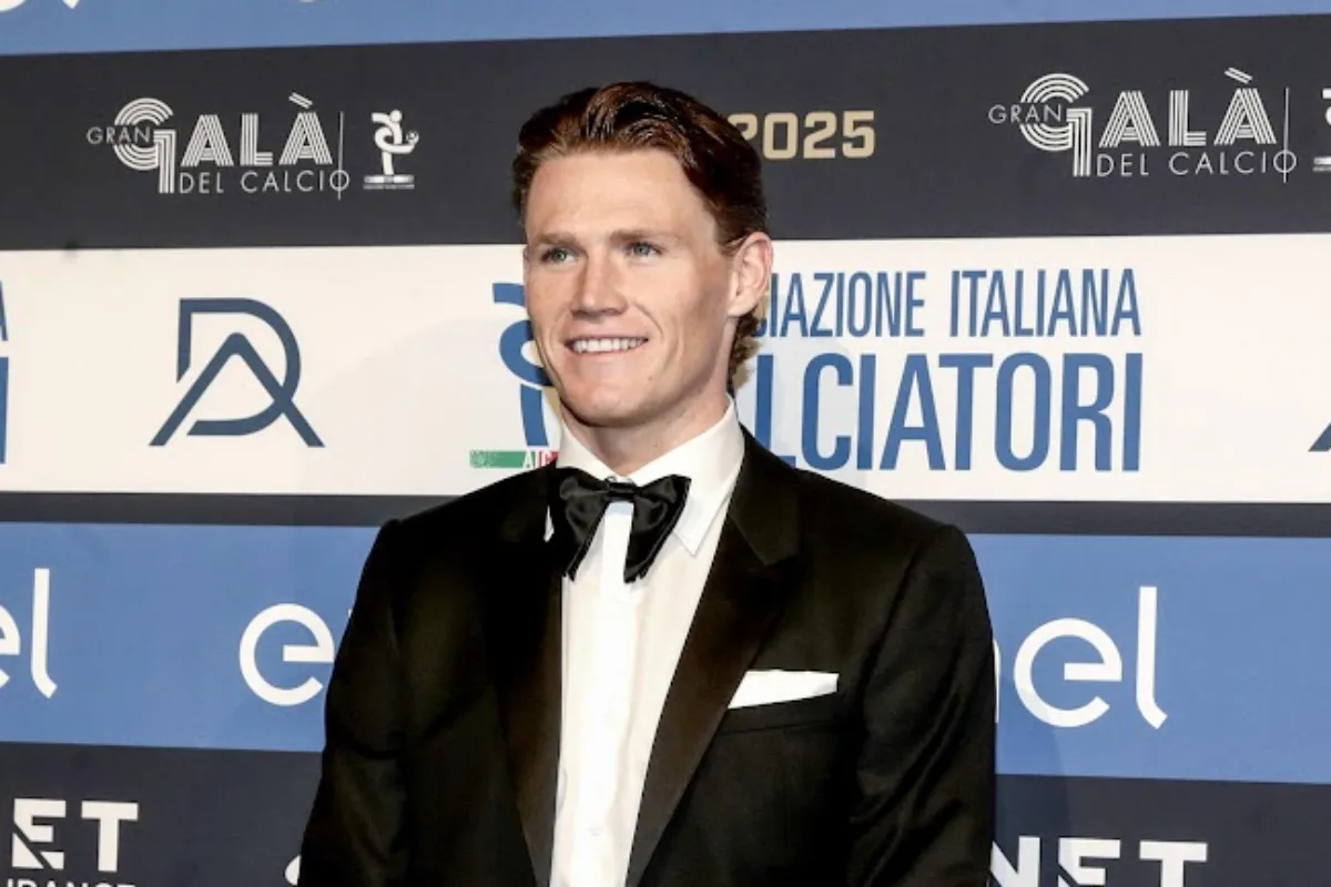 mctominay si opera a londra rientro previsto dopo il 10 ottobre da Spazionapoli.it mctominay si opera a londra rientro previsto dopo il 10 ottobre