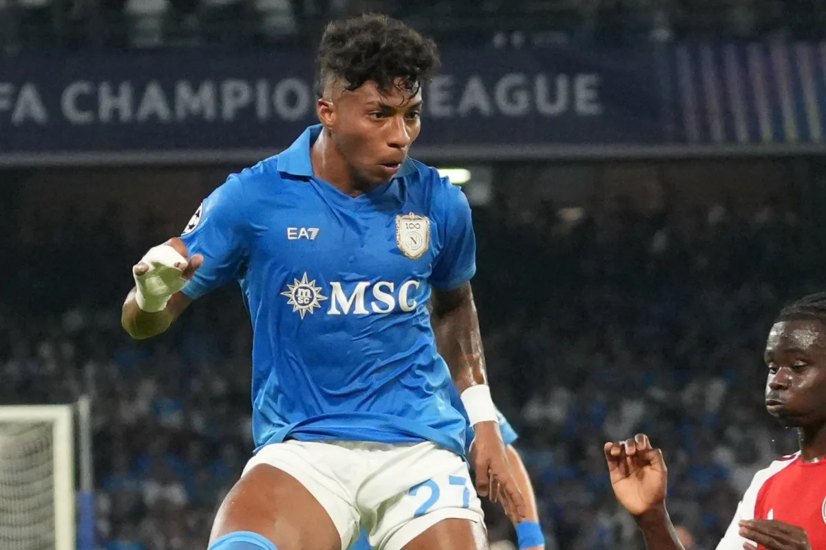 LADRI IN CASA DI UN CALCIATORE AZZURRO