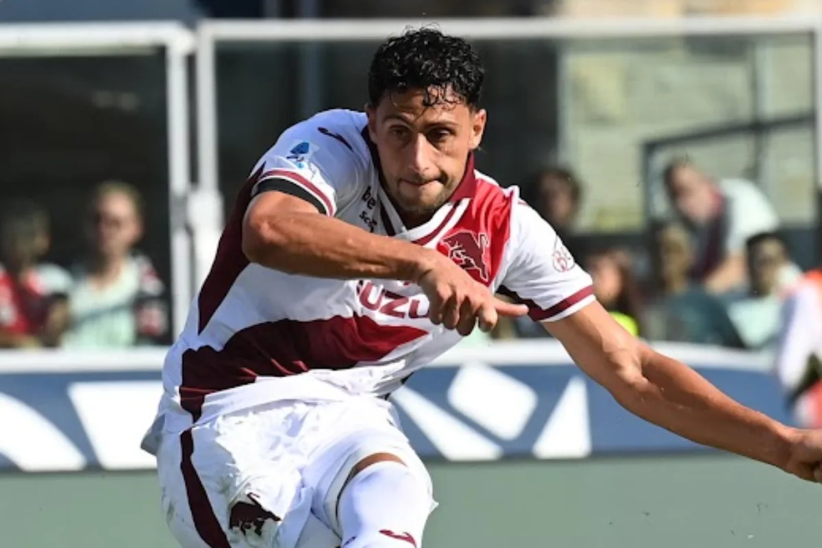 Mandragora in azione con maglia Torino